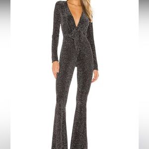 Martina Jumpsuit in Dancing Queen Shine Black
Show Me Your Mumu